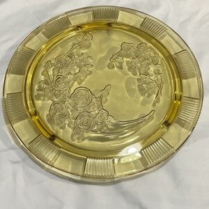 Vintage Federal glass depression footed cake plate.